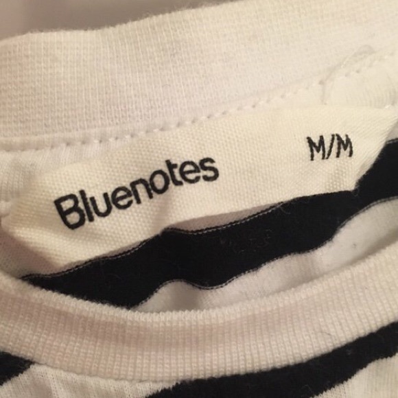 Cherry Striped Crop Top🍒🏁 - Picture 3 of 3